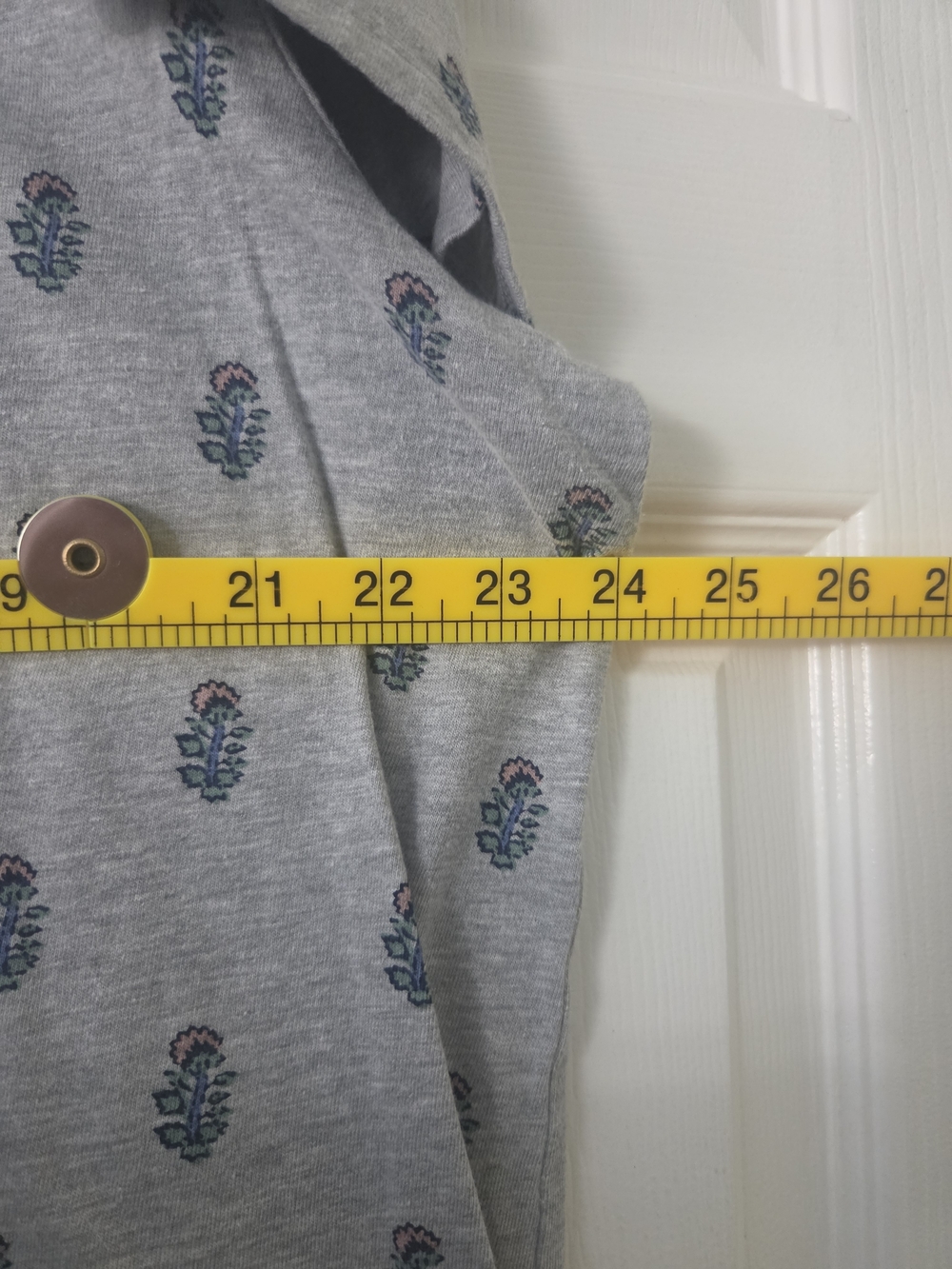 Lucky Brand Women's Gray Short-Sleeve Printed Tee 2X - Picture 4 of 5